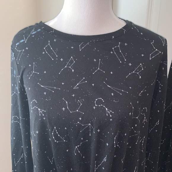 STARS ABOVE BRAND NEW SIZE SMALL TWO PIECE THERMAL SET - Picture 3 of 13